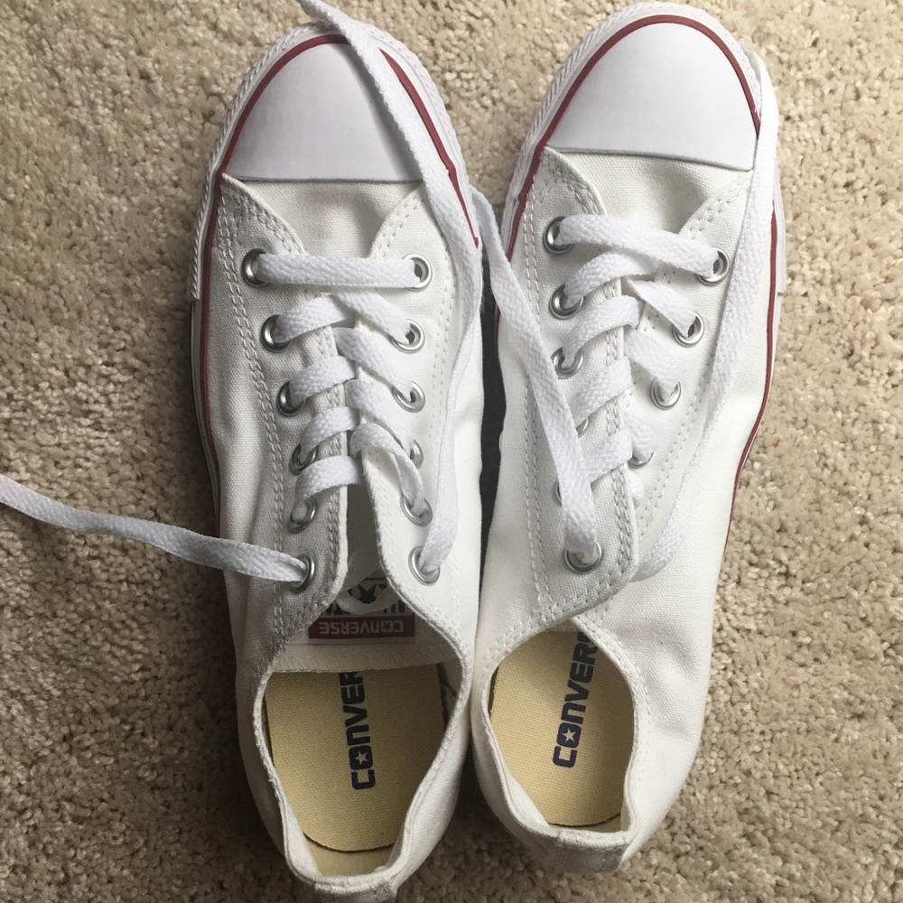 Converse classic Size 9